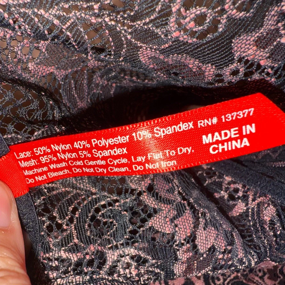 Ruby Ribbon 40 - Picture 5 of 5